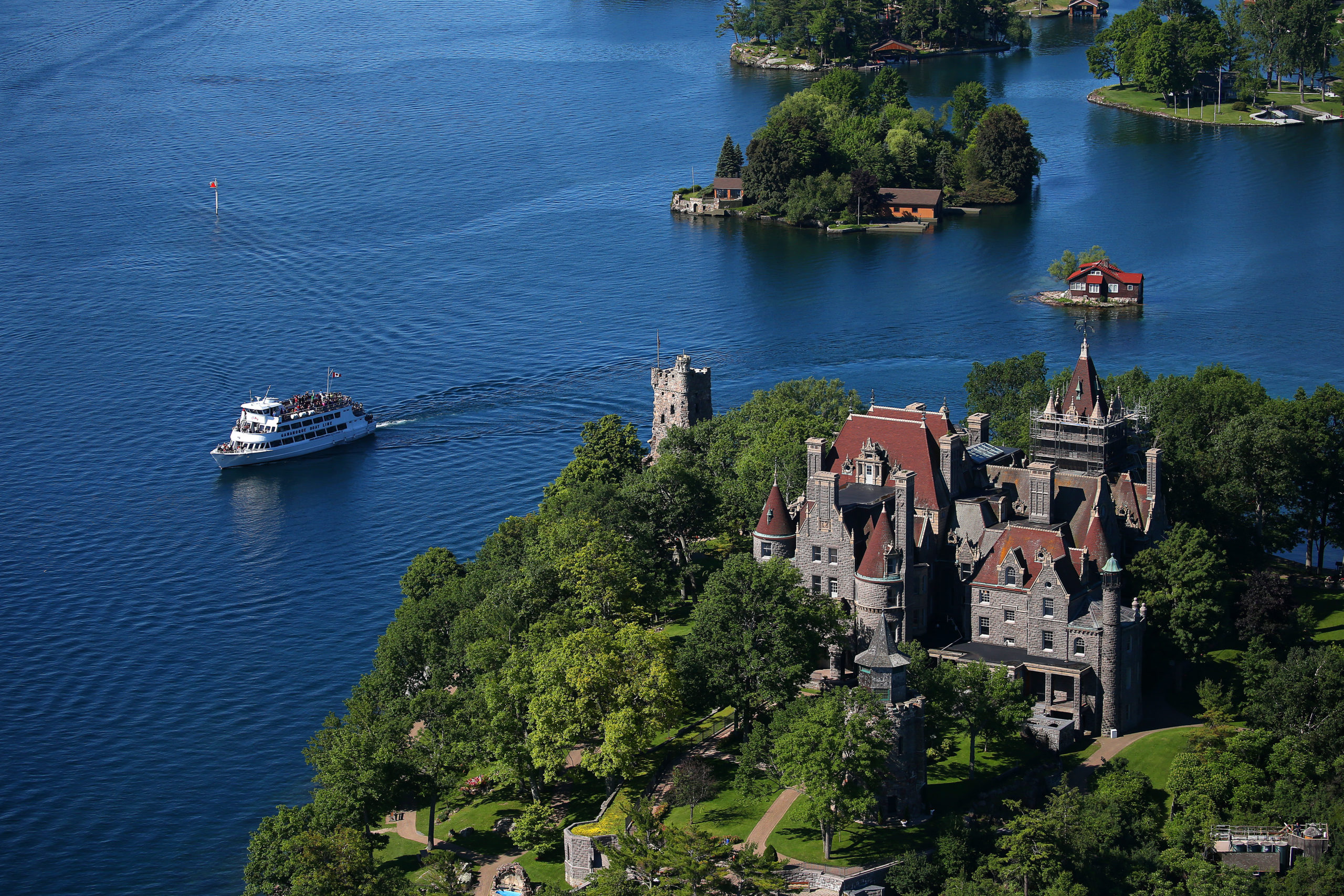 boldt castle yacht house tours