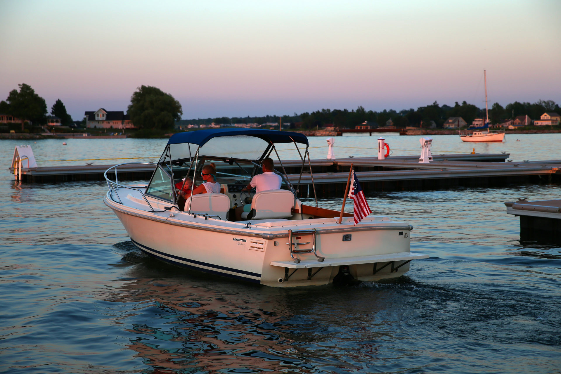 Riverside Drive Dock, Clayton Visit 1000 Islands