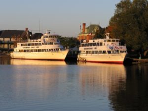 boat tours kingston