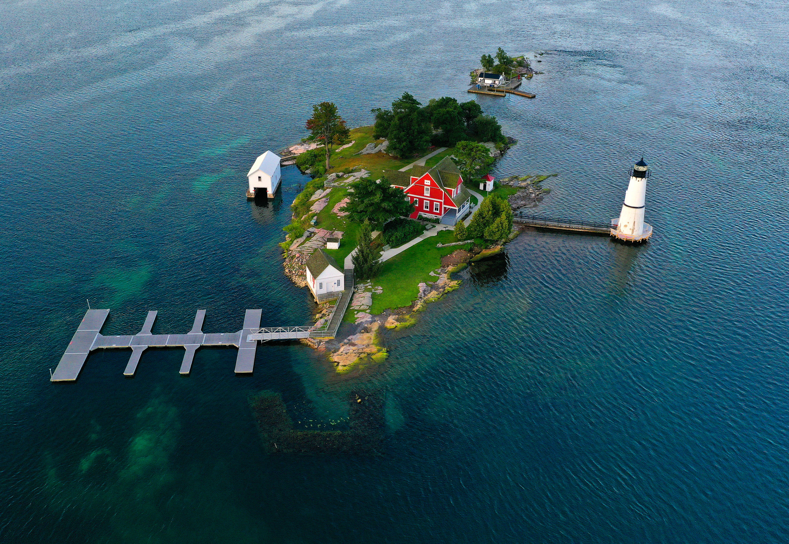 Rock Island Lighthouse | Visit 1000 Islands